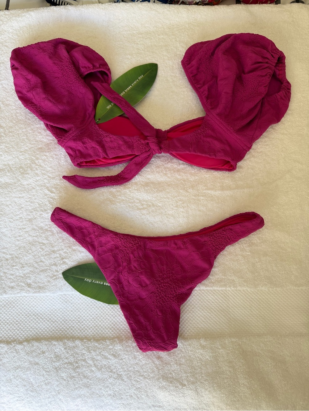 Set - Farm Rio Pink Gerbera Daisy Bikini - Picture 13 of 14